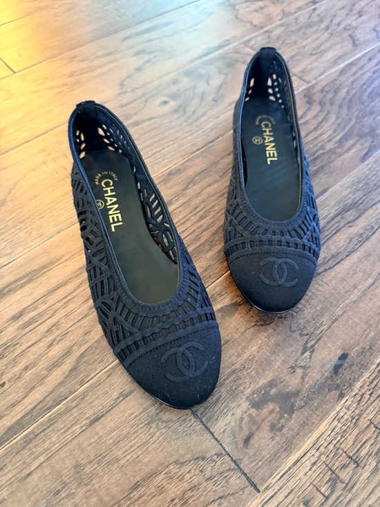 CHANEL Shoes - CHANEL Black Laser-Cut Ballet Flats 39 BALLET FLATS
Embroidered Cotton
